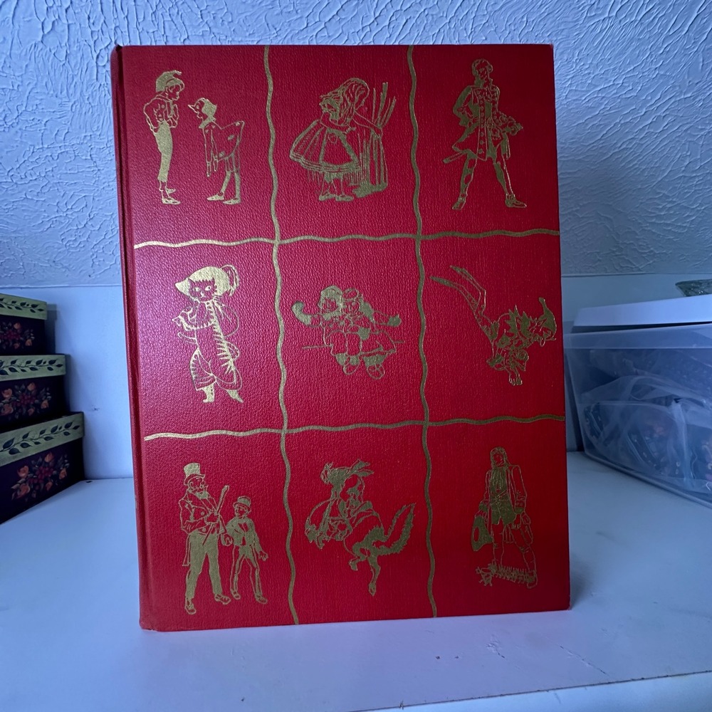 1955 The Illustrated Treasury of Children's Literature Grosset & Dunlap Red Gold